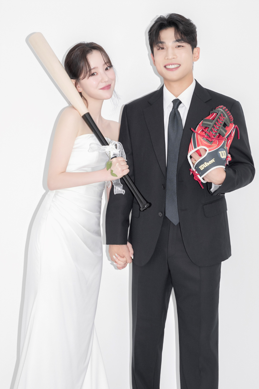 일반비_두산베어스 이유찬, 12월 21일 결혼.jpg