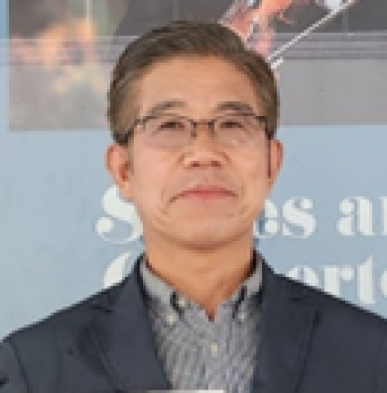 거실이 교실로, 신문이 놀이터로… 우리 집 ‘방학 토론회’ 열리던 날